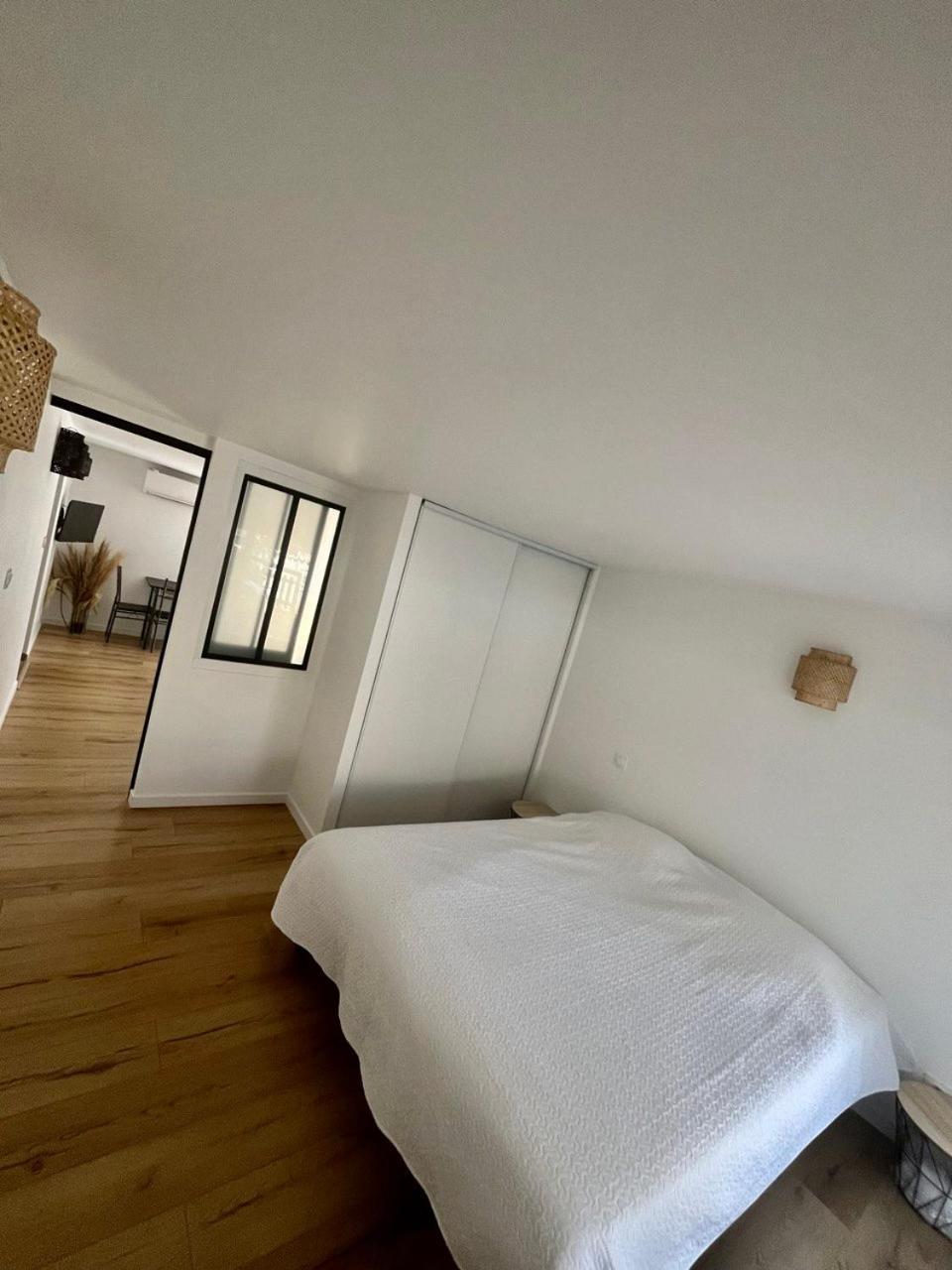 Charmant Et Confortable Appartement Narbonne Exterior photo